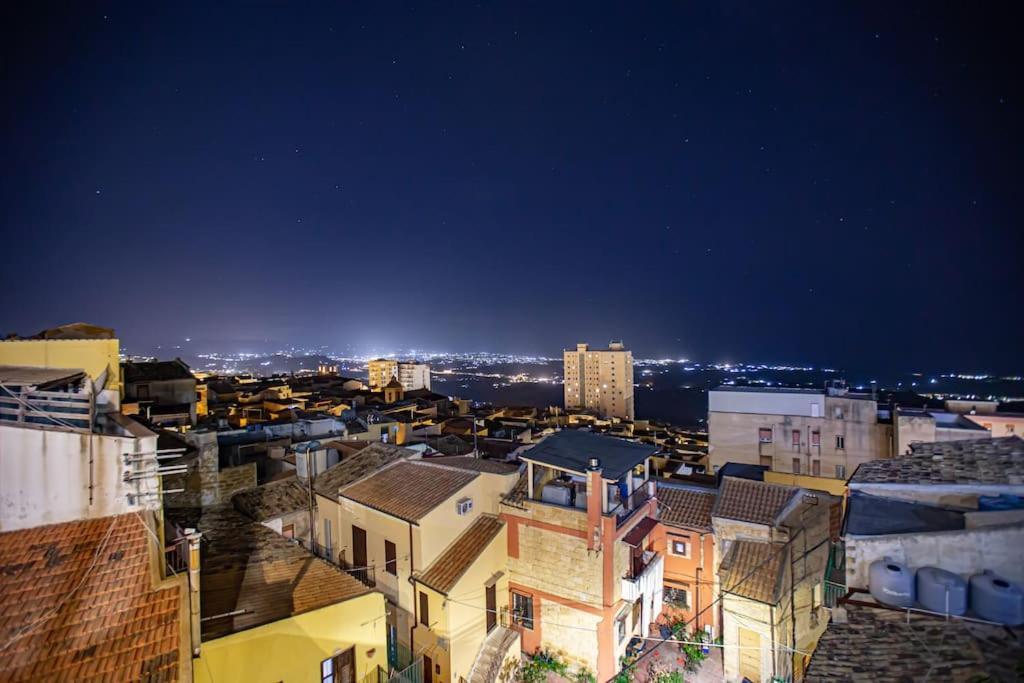 Casuzza Al Duomo Con Vista Valle Dei Templi! Agrigento Buitenkant foto